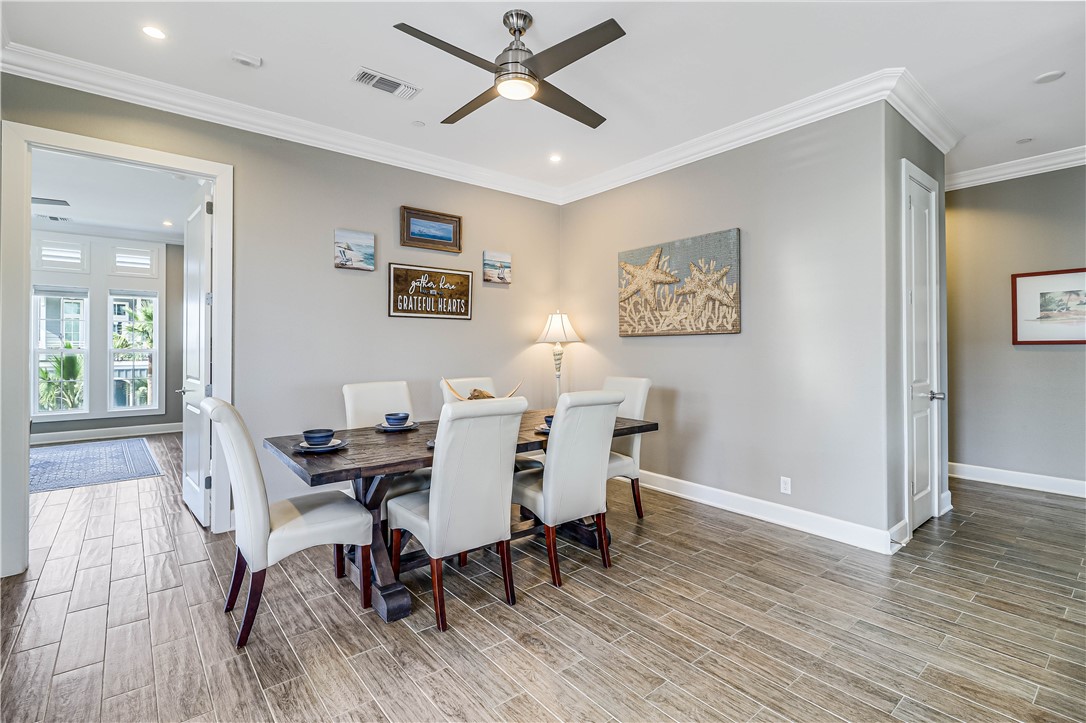 137 Palmilla Cr 201 Port Aransas TX 78373