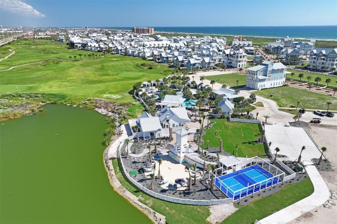 137 Palmilla Cr 201 Port Aransas TX 78373
