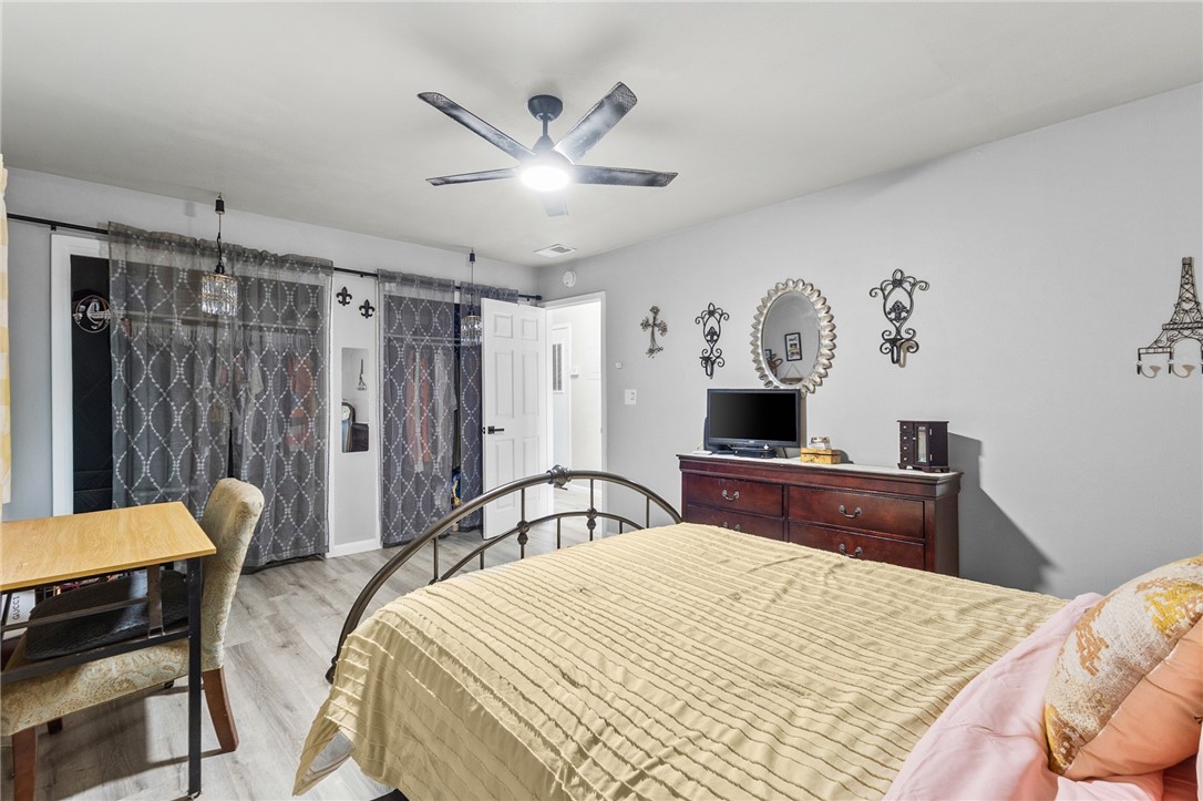 6107 Hidden Cove 4 Corpus Christi TX 78412