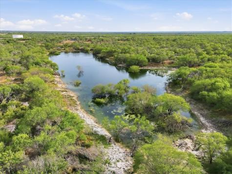 1991 S Highway 37 Three Rivers TX 78071