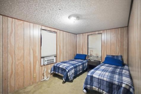 1991 S Highway 37 Three Rivers TX 78071
