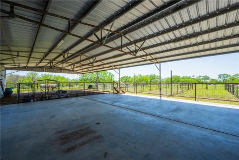 625 W County Road 303 Orange Grove TX 78372