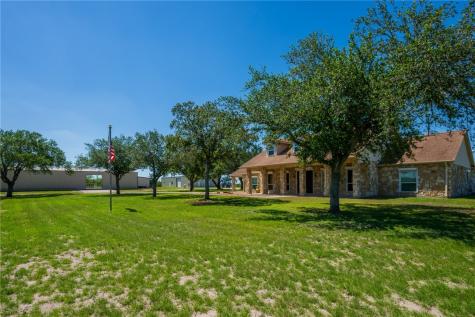 625 W County Road 303 Orange Grove TX 78372