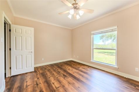 625 W County Road 303 Orange Grove TX 78372