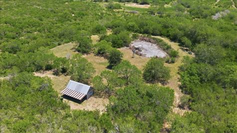 731 County Road 325 George West TX 78022