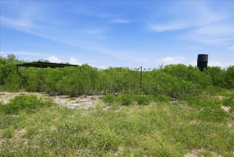 731 County Road 325 George West TX 78022