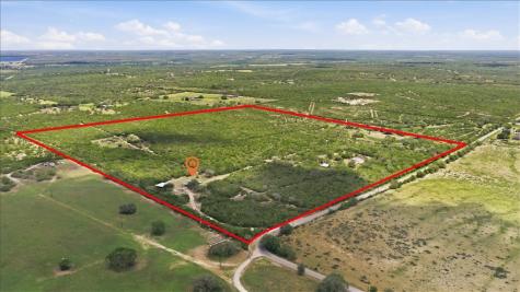 731 County Road 325 George West TX 78022