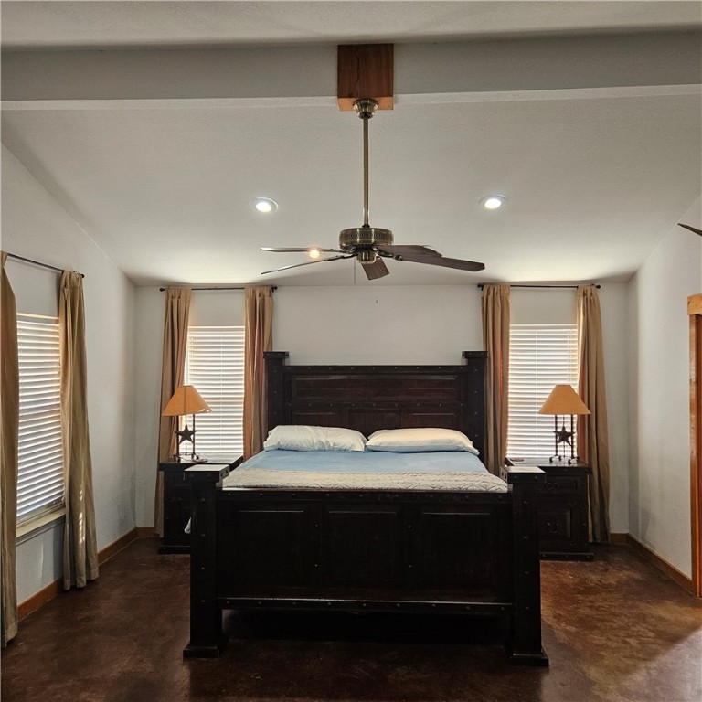 771 County Road 342 Pleasanton TX 78065