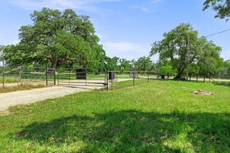 2101 Tower Road Liberty Hill TX 78628