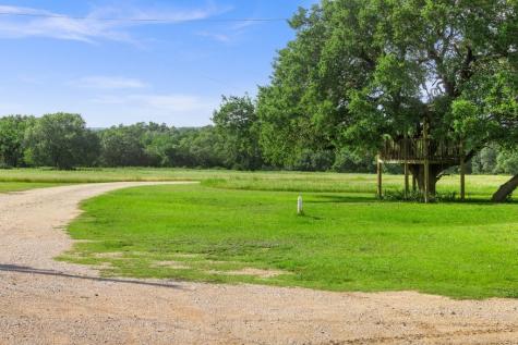 2101 Tower Road Liberty Hill TX 78628