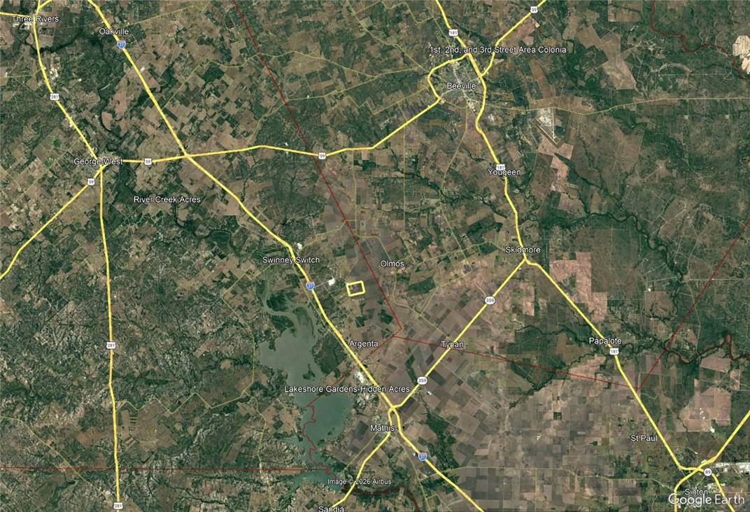 109 County Road 385 George West TX 78022