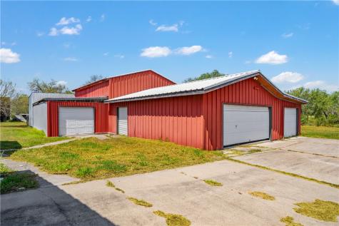 718 E County Road 2340 Riviera TX 78379