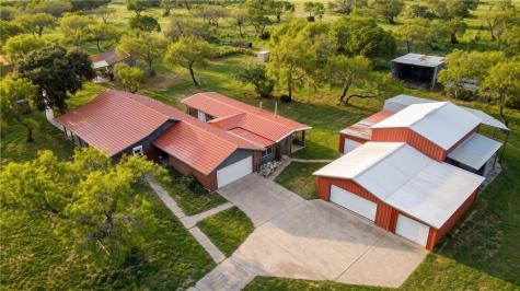 718 E County Road 2340 Riviera TX 78379