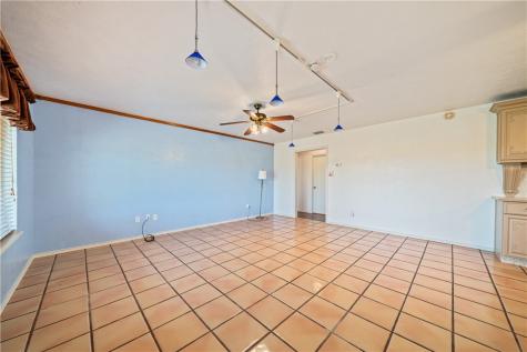 718 E County Road 2340 Riviera TX 78379