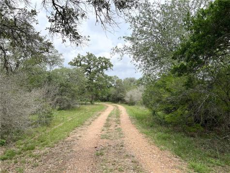 1632 Slickfield Road Yorktown TX 78164
