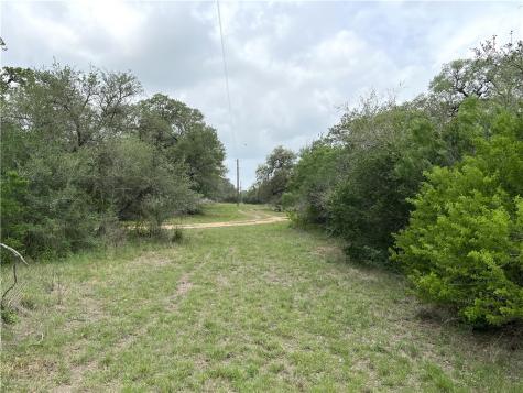 1632 Slickfield Road Yorktown TX 78164