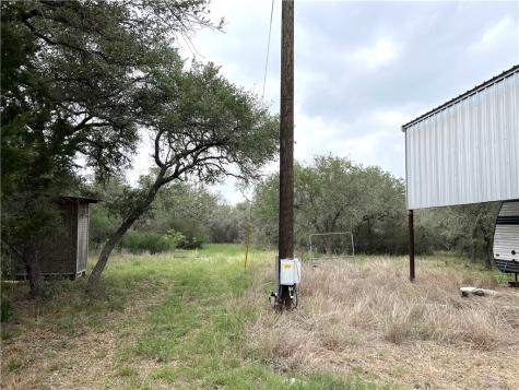 1632 Slickfield Road Yorktown TX 78164