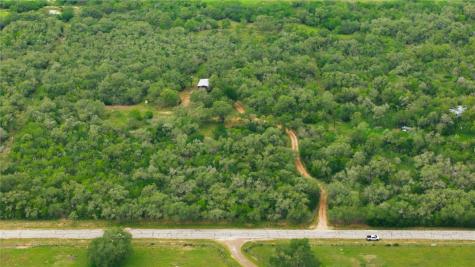 1632 Slickfield Road Yorktown TX 78164