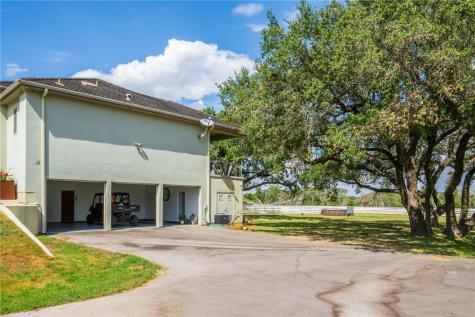 2310 E Highway 97 Pleasanton TX 78064