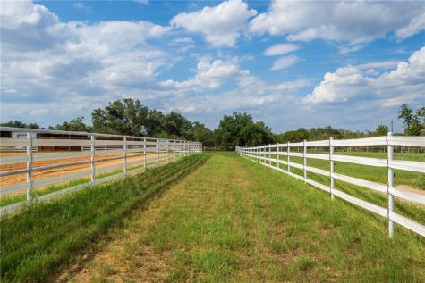 2310 E Highway 97 Pleasanton TX 78064