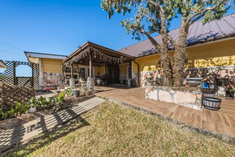 1202 Highway 44 Highway W San Diego TX 78384