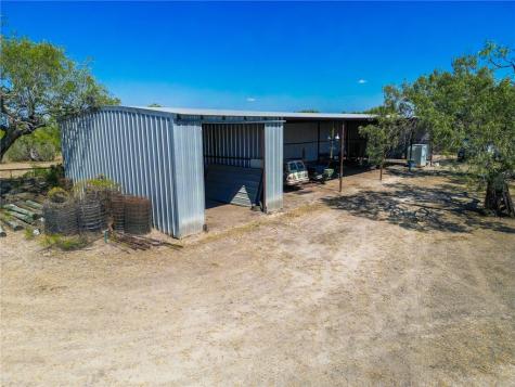 3189-3251 County Road 407 Karnes City TX 78113
