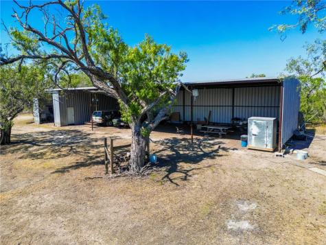 3189-3251 County Road 407 Karnes City TX 78113