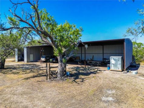 3189-3251 County Road 407 Karnes City TX 78113