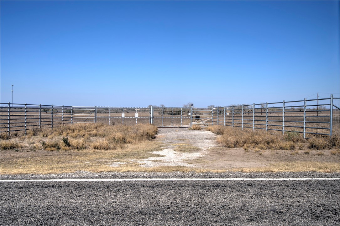 00 Fm 799 George West TX 78022