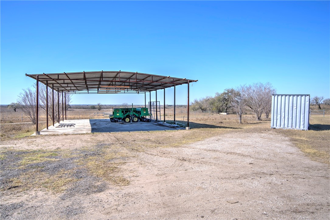 00 Fm 799 George West TX 78022