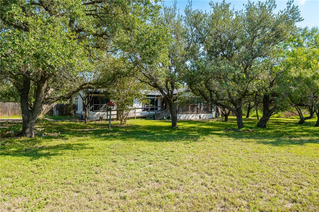 9326 Private Road 6005 Sinton TX 78387