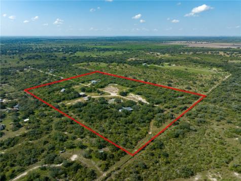 9326 Private Road 6005 Sinton TX 78387