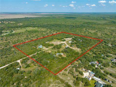 9326 Private Road 6005 Sinton TX 78387