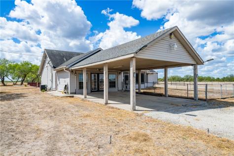 1777 County Road 170 Alice TX 78332