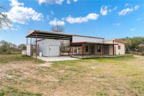 6802 Cr 103 San Diego TX 78384