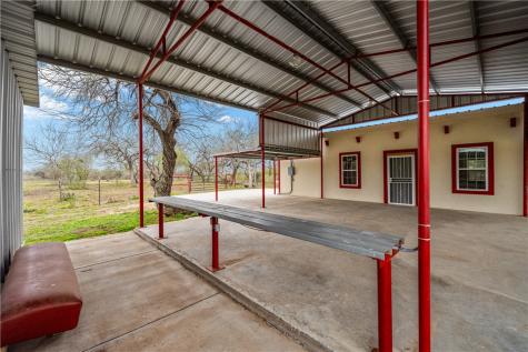 6802 Cr 103 San Diego TX 78384