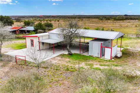 6802 Cr 103 San Diego TX 78384