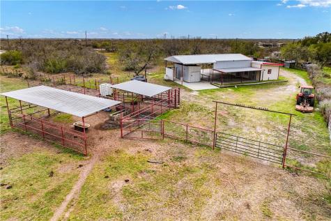 6802 Cr 103 San Diego TX 78384