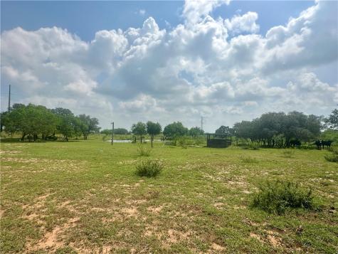 4345 Fm 799 Beeville TX 78102