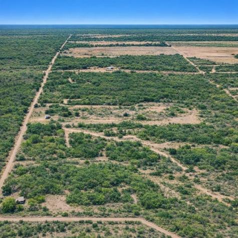 0 20 Acres Cr 421 Christine TX 78012