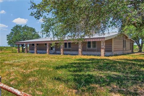 259 E County Road 227 Orange Grove TX 78372