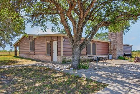 259 E County Road 227 Orange Grove TX 78372