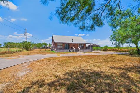 259 E County Road 227 Orange Grove TX 78372