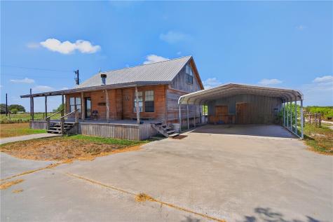 259 E County Road 227 Orange Grove TX 78372