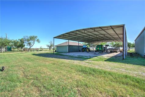 11546 County Road 647 Mathis TX 78368