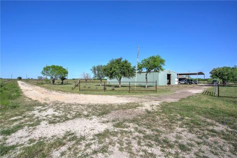 11546 County Road 647 Mathis TX 78368