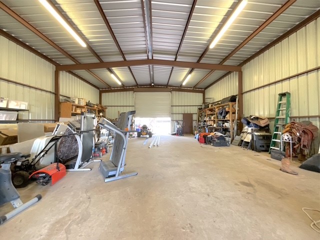 205 Western Street Pleasanton TX 78064