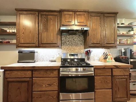 205 Western Street Pleasanton TX 78064