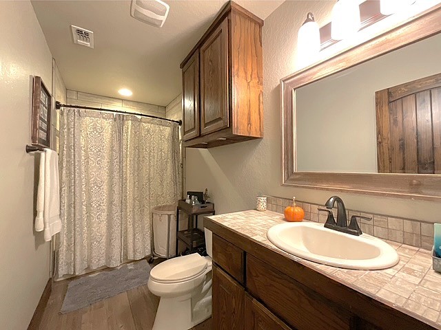 205 Western Street Pleasanton TX 78064