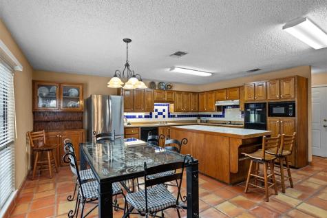 15689 Ranch Road 337 Camp Wood TX 78833